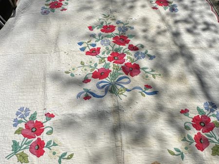 1930s Poppy Cutter Quilt For Cheap